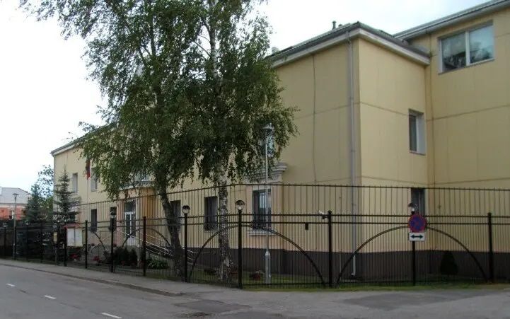 Ilves kutsub üles Vene saadikut riigist välja saatma